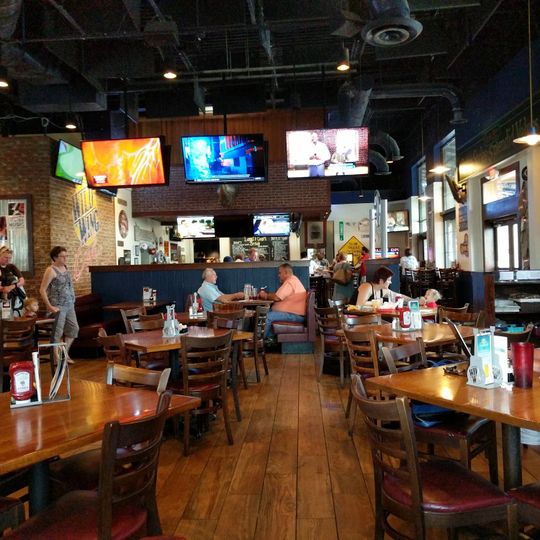 Wild Wing Cafe