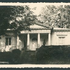 Yellow House (Alexandria)