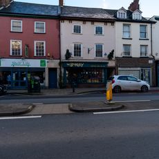 19 And 20, High Street