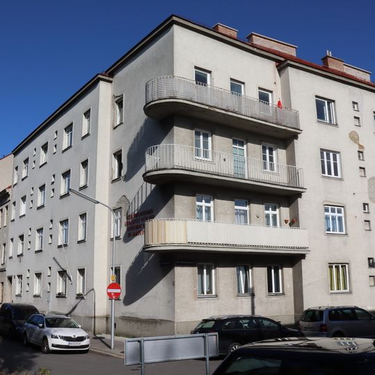 Wohnhausanlage Gebauergasse 10