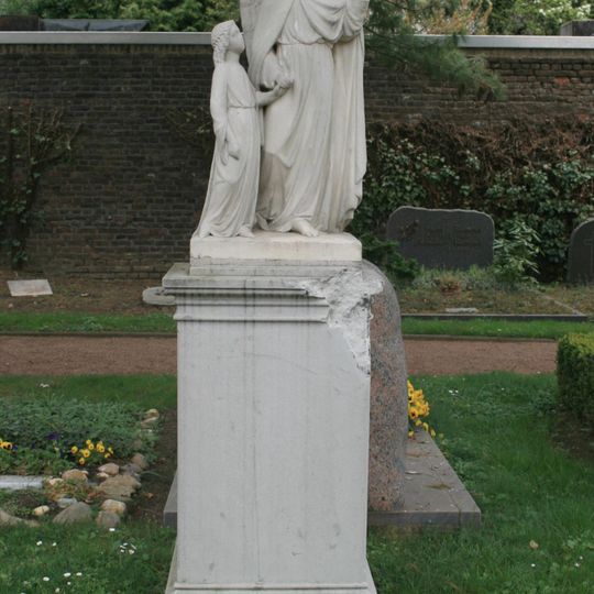 Grabmal Johanna Hoesch