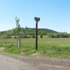 Plastika Svatý Šebestián u silnice severně od Miřetic