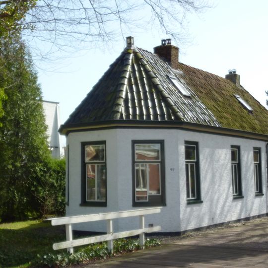 Hoofdweg 95
