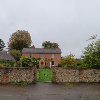 Bromsden Farmhouse