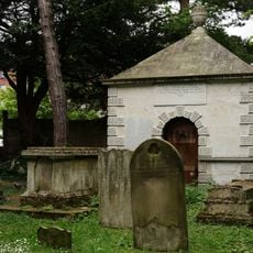 Gibson Mausoleum in St Nicholas' Churchyard