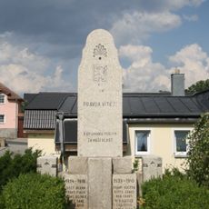 Památník obětem 1. a 2. sv. války v Ovesné Lhotě