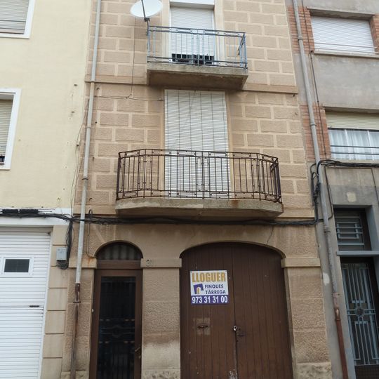 House in carrer Mestre Güell, 31