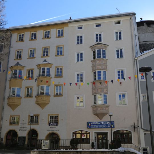 Unterer Stadtplatz 14, 16, 18