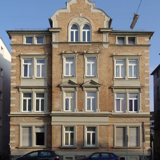 Grünberger Straße 3
