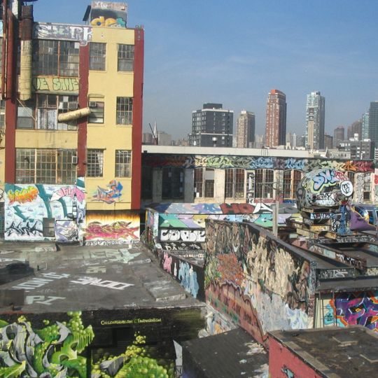 5 Pointz