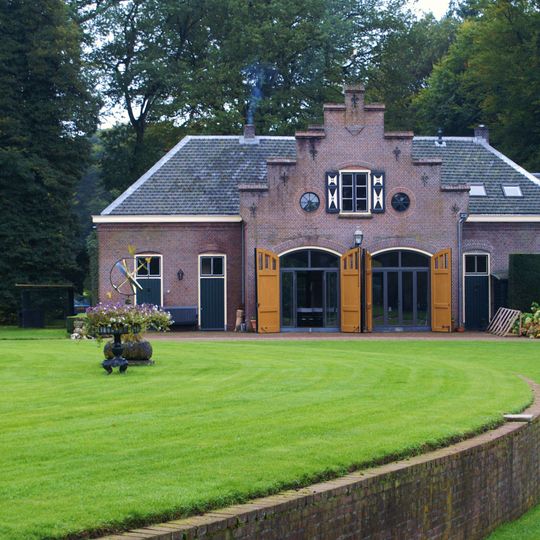 Prattenburg: voetstuk