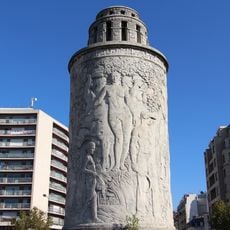 Construcción, cuerpo de agua, fuente
