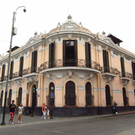 Casa de Fernandini