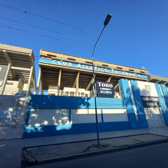 Stade Monumental José Fierro