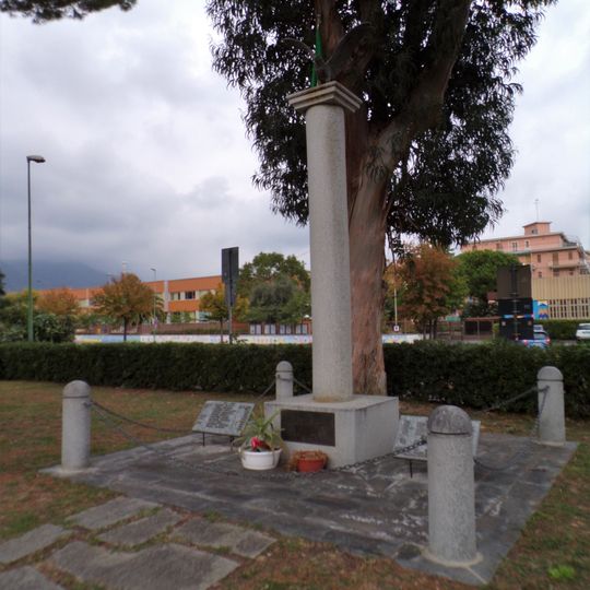 Monumento ai caduti di Borghetto Santo Spirito