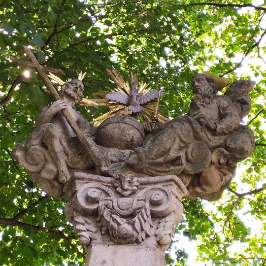 Trojičný stĺp, Trojička, súsošie-kópia