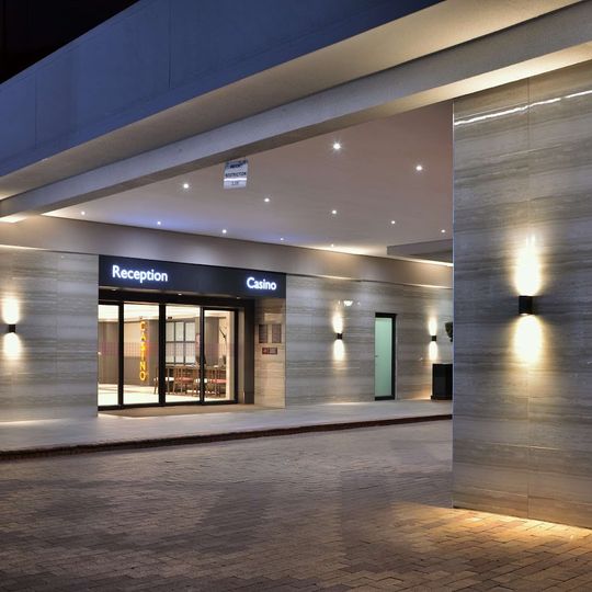 Avani Hotel & Casino