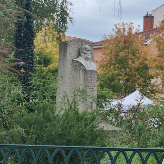 Buste d'Ambroise Courtois