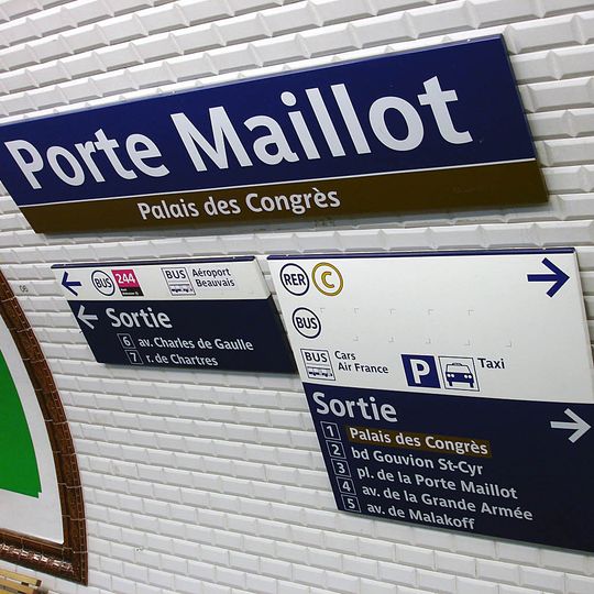 Porte Maillot