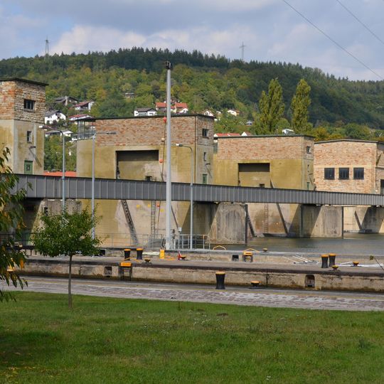Staustufe Neckarzimmern