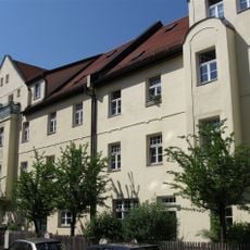 Hefnerstraße 3–12