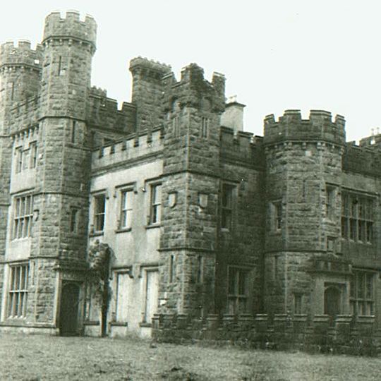 Castle Saunderson