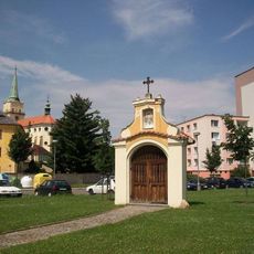 Kaplička v Rokycanech u Rokycanovy ulice