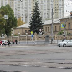 Фрагмент ограды (Сокольники)