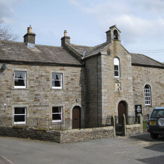 United Reform Church And Former Manse, With Railings