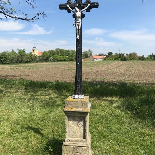 Kříž u cesty k Píčhoře nad Dobřichovem