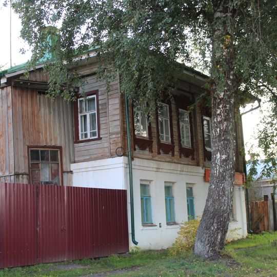 Улица Розы Люксембург 22