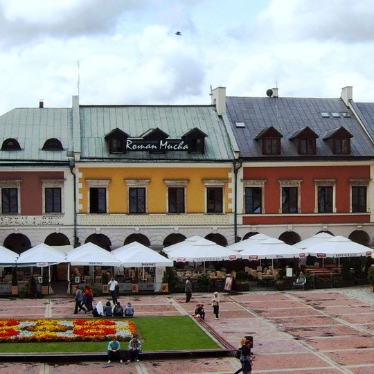 Zespół kamienicy (pocz. XVII w.