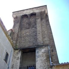 Tour aux vingt angles