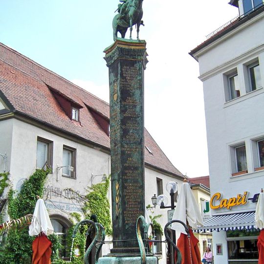 Kriegergedächtnisbrunnen, sogenanntes Reiterbrünnlein