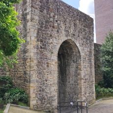 Puerta De San Juan Y Paños De Muralla