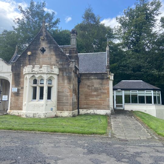 Giffnock, Eastwood Park, Lodge House And Gate Piers