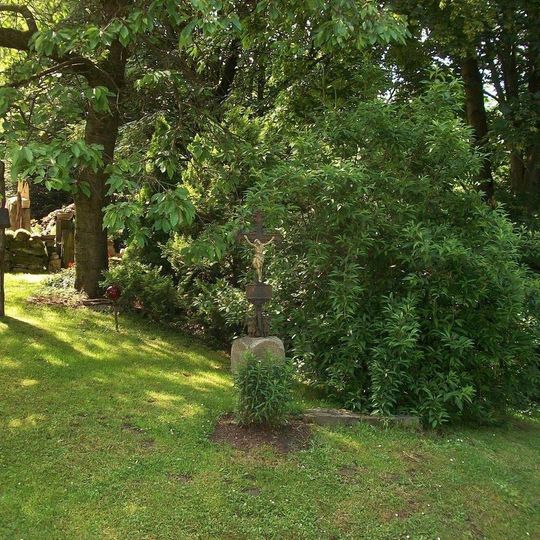 Kříž u Šidlákova u cesty do Šibanova