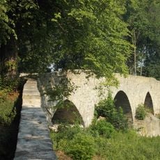 Hohe Brücke