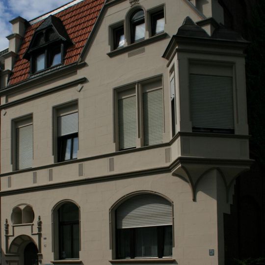 Lüpertzender Straße 15