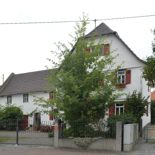 Rathausstraße 24