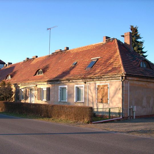 Eisenbahner-Wohnhaus Dorfstraße 5, 6, 7, 8