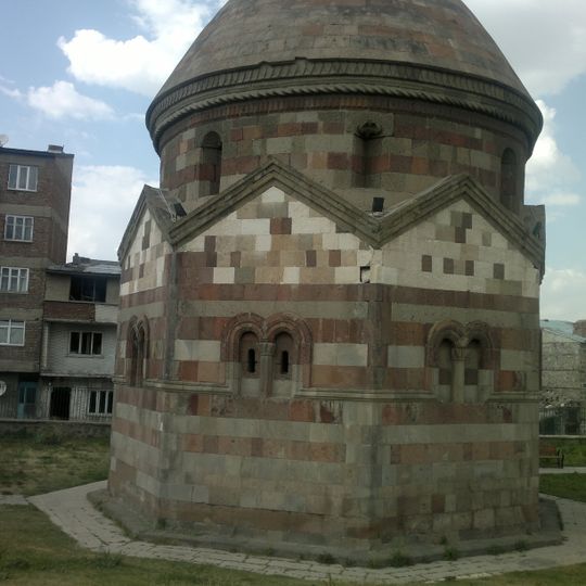 Əmir Saltuq qübbəsi