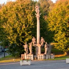 Sloup Panny Marie na náměstí 5. května v Stráži pod Ralskem