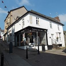 No. 8 (The Odd Corner) High Street