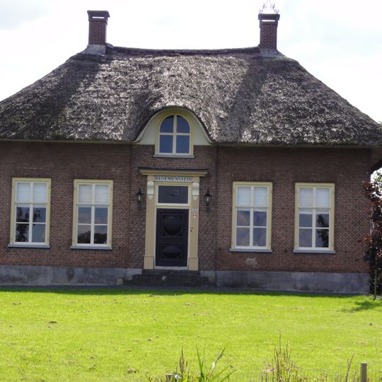 Van Heemstraweg 37, Winssen