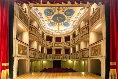 Interior 1