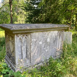 Tomb Of Sir Joseph Ayloffe In St Marys Churchyard