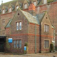 Lodge To North Of Newsham Park Hospital