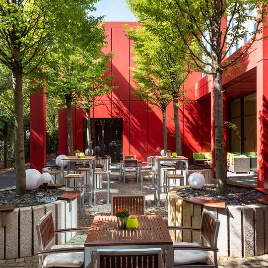 Mövenpick Hotel Frankfurt City