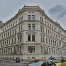 Bratislavská 13 a 15